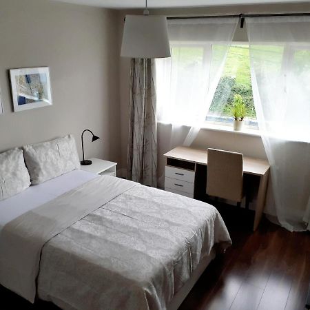 Ensuite At The Foot Of Dublin Mountains エクステリア 写真