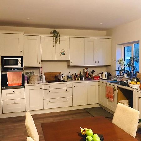 Ensuite At The Foot Of Dublin Mountains エクステリア 写真