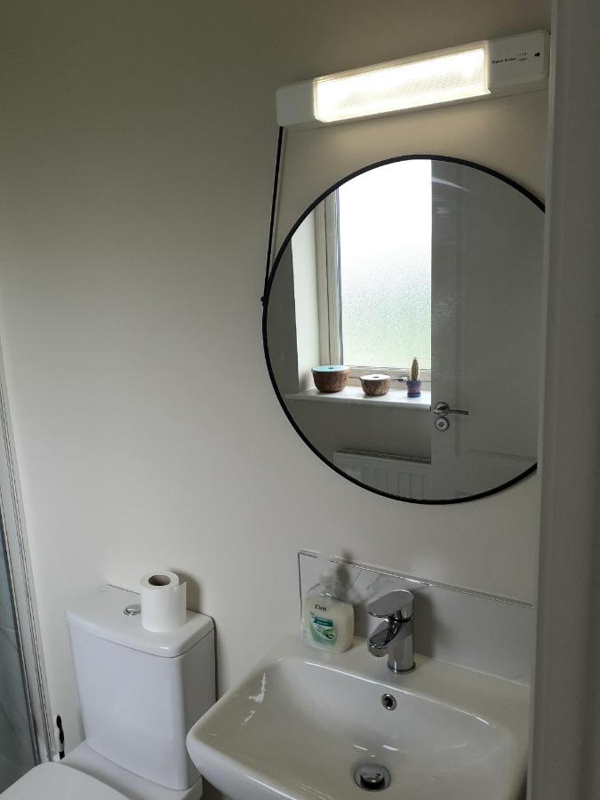 Ensuite At The Foot Of Dublin Mountains エクステリア 写真