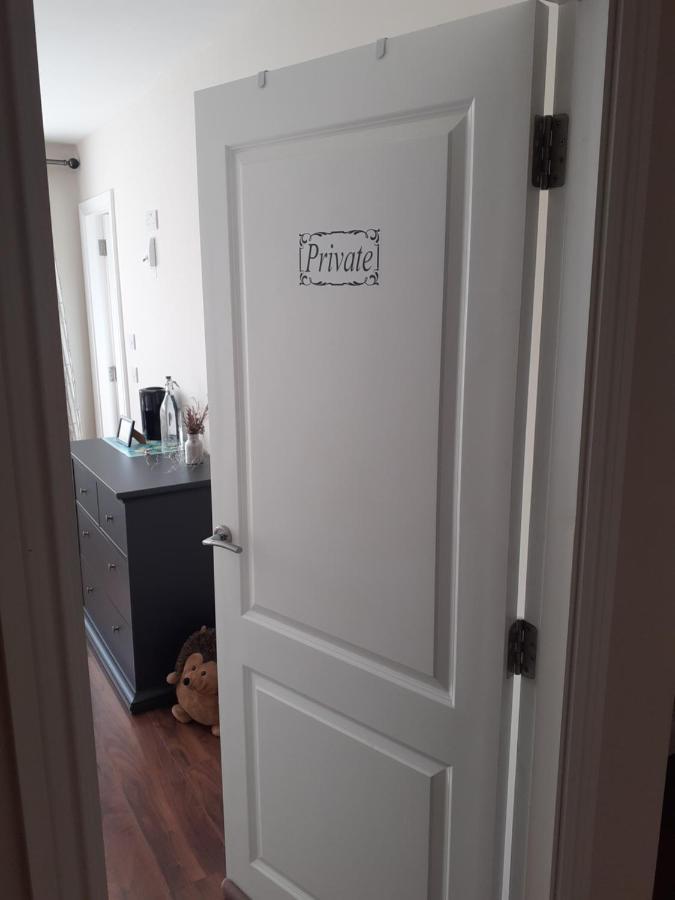 Ensuite At The Foot Of Dublin Mountains エクステリア 写真